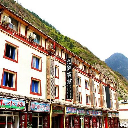 Jiuxiang Hotel Csiucsajkou Kültér fotó