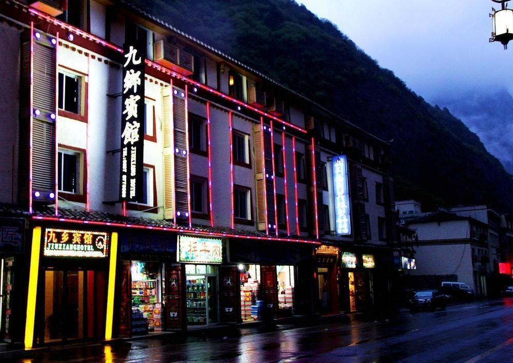 Jiuxiang Hotel Csiucsajkou Kültér fotó